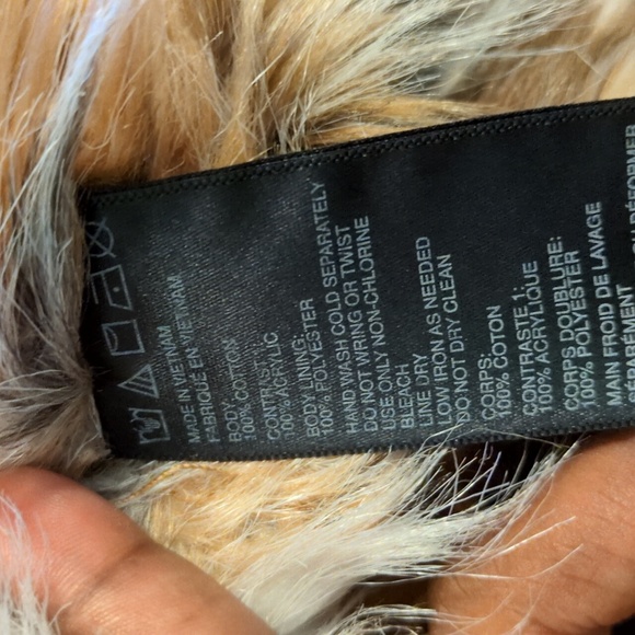 Urban Outfitters Faux Fur Lined Denim Trucker Jacket Size XS - Picture 13 of 13